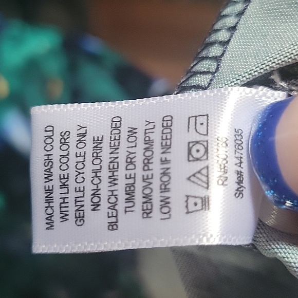 Stan Herman size large dress,floral,pretty flowy soft and silky - Picture 6 of 8